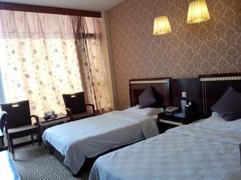 Chengdu Thanks Giving Hotel Shuangliu Exterior photo